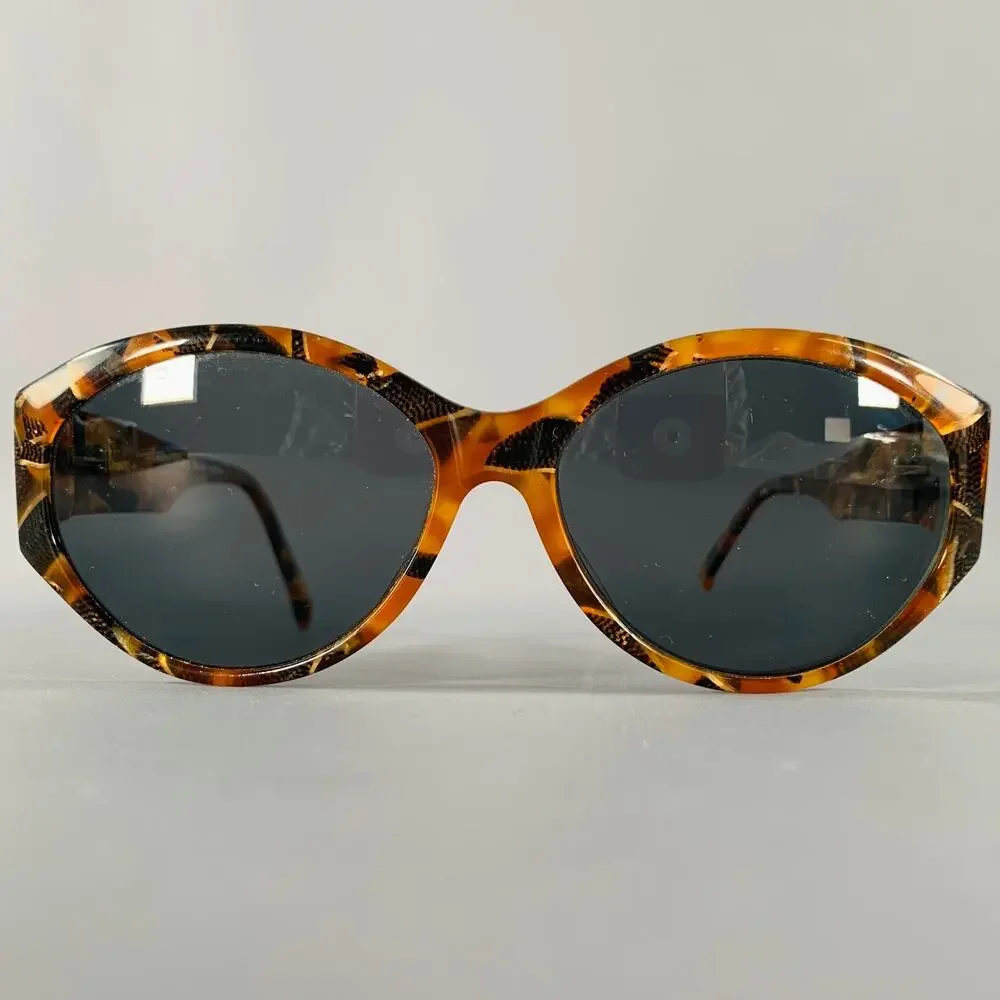 CAROLINA HERRERA -Barbados Shell- Brown Beige Tortoiseshell Acetate Frames
